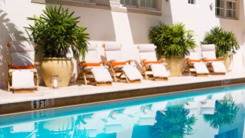 Best-Hotels-in-Miami-Top-10-The-Betsy-South-Beach-3